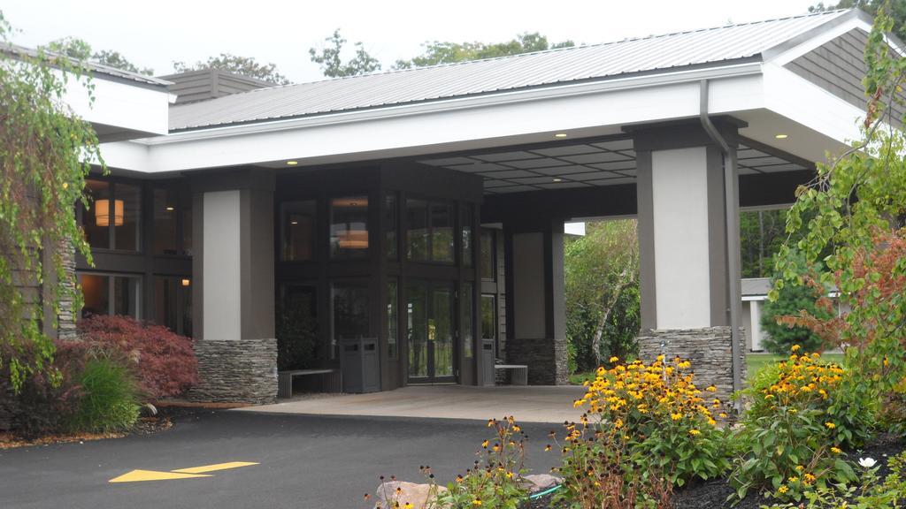 Ramada By Wyndham Rock Hill At Sullivan Center Exterior foto